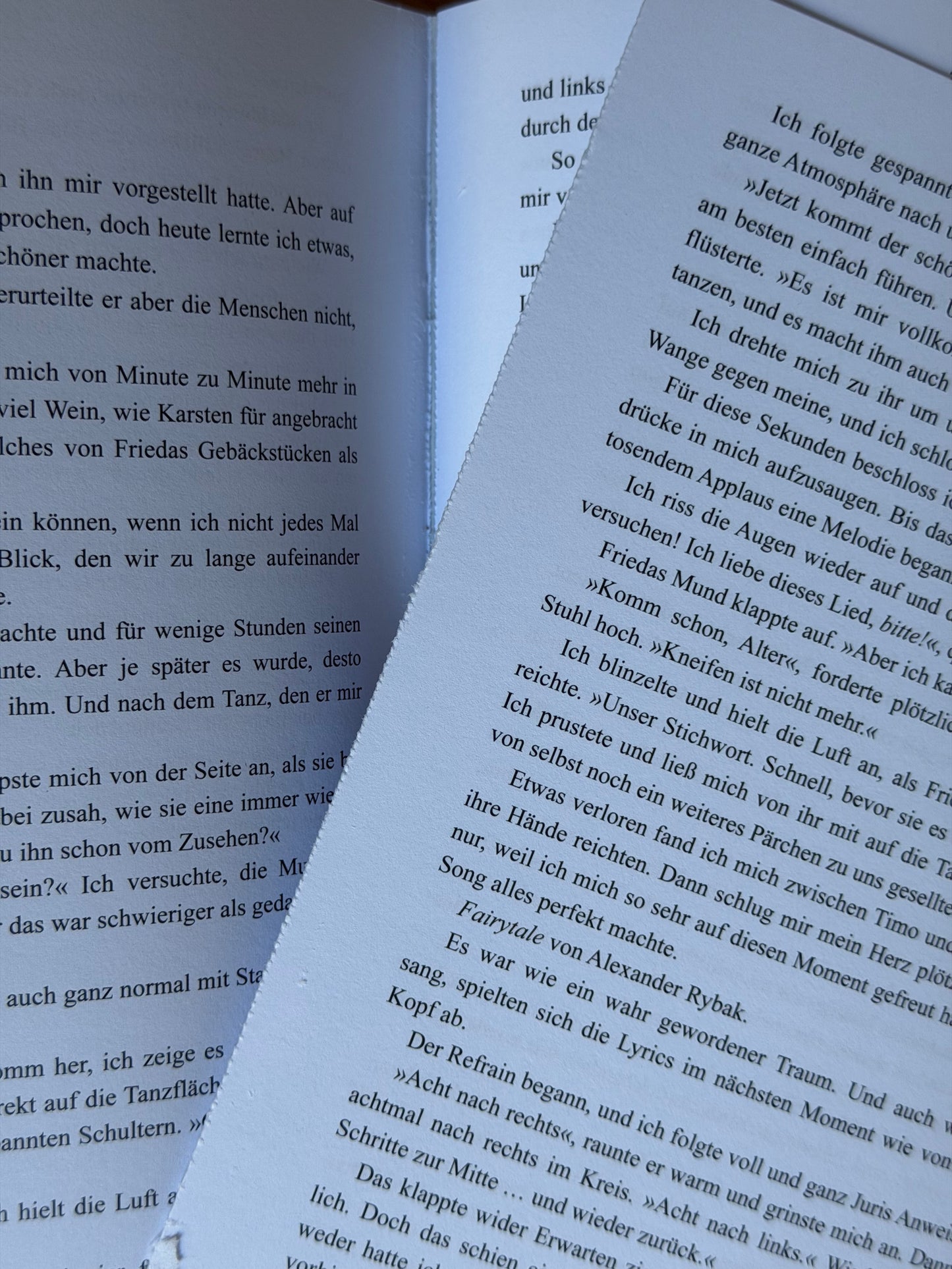 Limitierte Buchbox – Closed. Beyond Reality